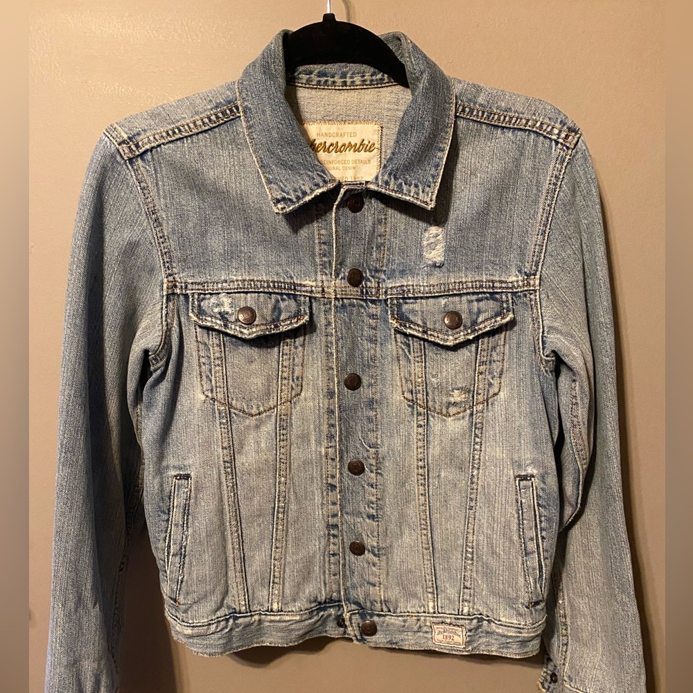 Vintage Abercrombie  Moose denim jacket M distressed